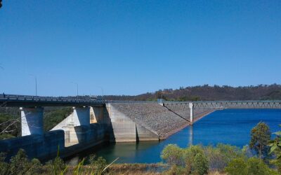 A Hinze Dam and hinterland loop from Broadbeach